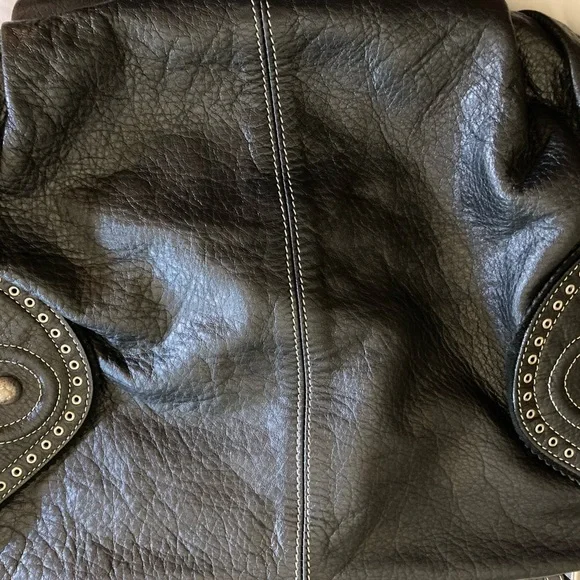 UIUIUEE Italian Leather Black Studded Shoulder Bag Made in Italy High Quality